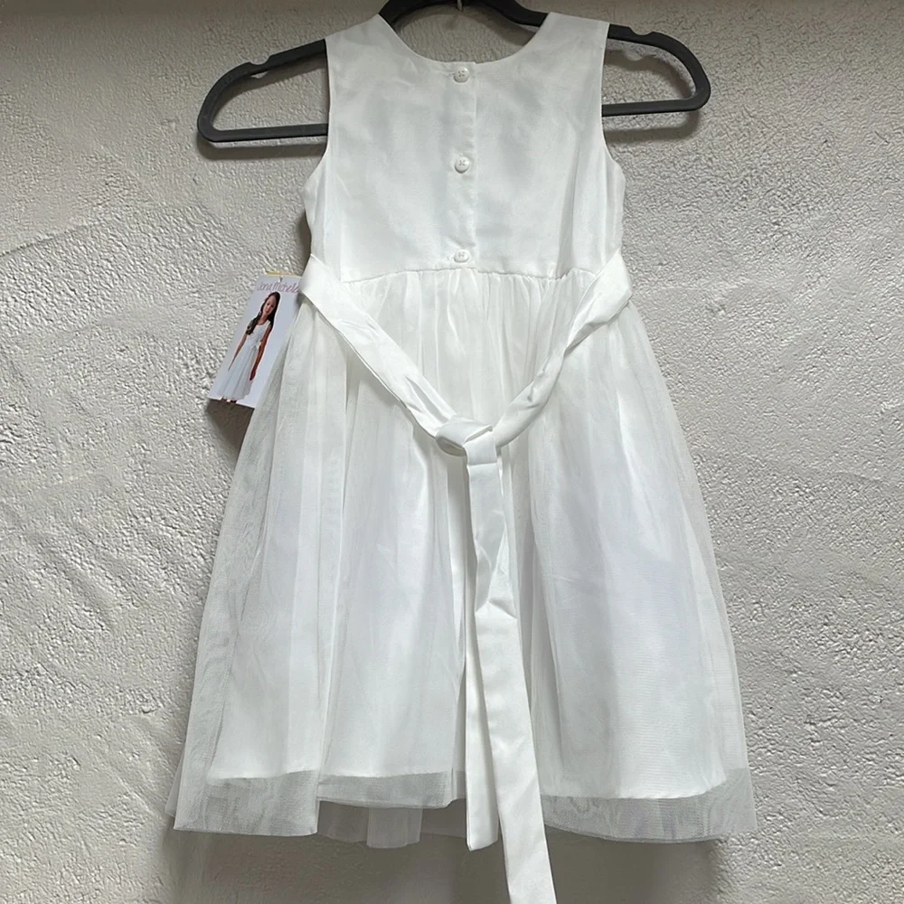 Kids dress 👗 - Picture 3 of 3